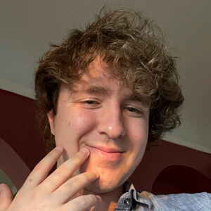 Kuncan Dastner Headshot 2 of 7