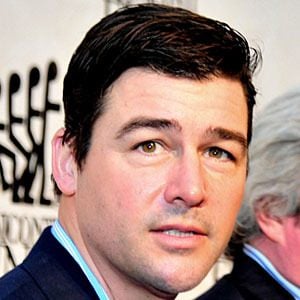 Kyle Chandler Headshot 6 of 9