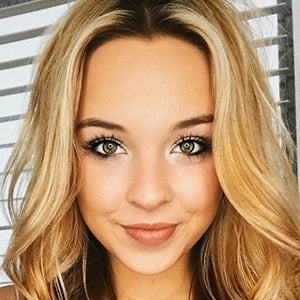 Kylee Renee - Age, Family, Bio | Famous Birthdays