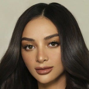 Kylie Verzosa Headshot 6 of 10