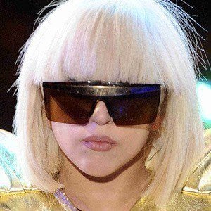 Guess the celebrity