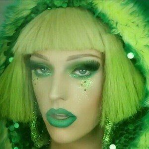 Laganja Estranja Headshot 7 of 9