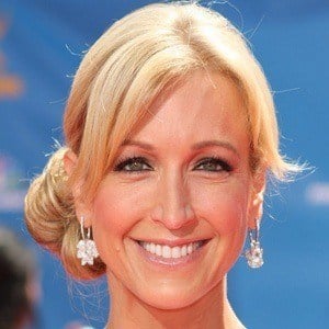 Lara Spencer Headshot 6 of 10