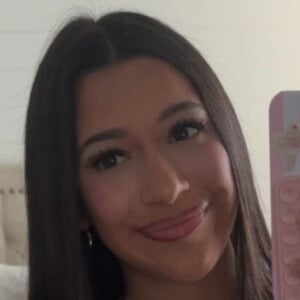 larawachtendorff Headshot 4 of 4