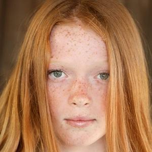 Larsen Thompson Headshot 5 of 15