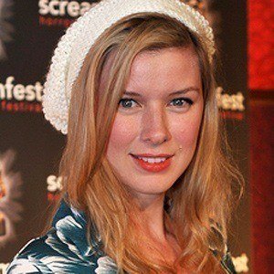 Laura Allen - Bio, Family, Trivia | Famous Birthdays