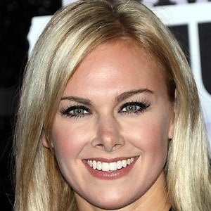 Laura Bell Bundy - Bio, Facts, Family | Famous Birthdays