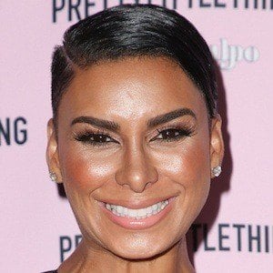 Laura Govan Headshot 8 of 9