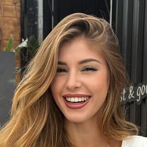 Laura Medina Headshot 2 of 6