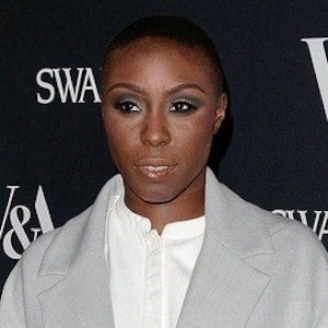 Laura Mvula Headshot 5 of 5