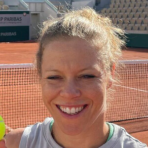 Laura Siegemund Headshot 5 of 6