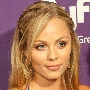 Laura Vandervoort at age 25