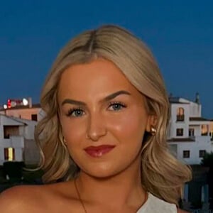 Lauren Murtagh Headshot 2 of 5