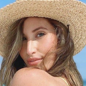 Lauren Paley Headshot 7 of 10