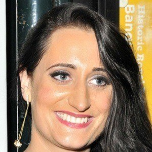 Lauren Socha - Bio, Family, Trivia | Famous Birthdays