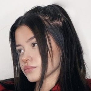 Lea Elui Ginet at age 19