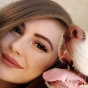 Leah Ashe Bio Facts Family Famous Birthdays - free roblox account notleah roblox password