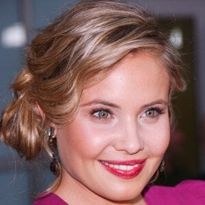 Leah Pipes at age 21