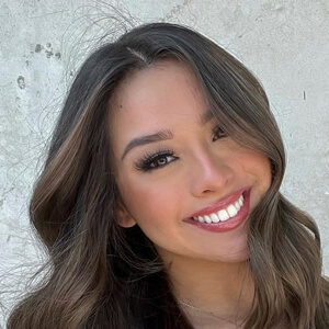 Leah Raquel Headshot 4 of 6