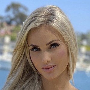 Leanna Bartlett Headshot 10 of 10