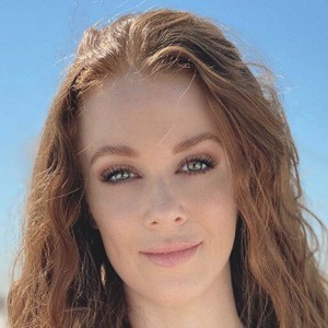 Leanna Decker Headshot 7 of 10