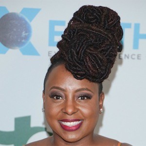 Ledisi Headshot 9 of 10