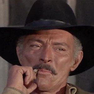 Lee Van Cleef Headshot 4 of 6