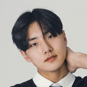 Lee Geon-ho Headshot 2 of 5