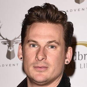 Lee Ryan Headshot 8 of 10