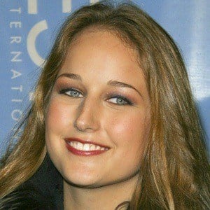 Leelee Sobieski at age 18