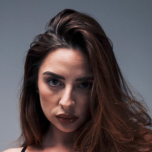 Leenda Lucia Headshot 6 of 6