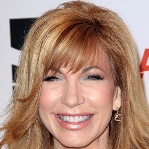 Leeza Gibbons Headshot 3 of 6