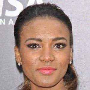 Leila Lopes Headshot 6 of 6