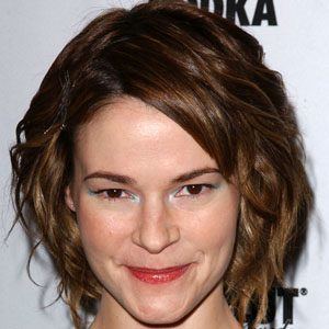 Leisha Hailey Headshot 4 of 4