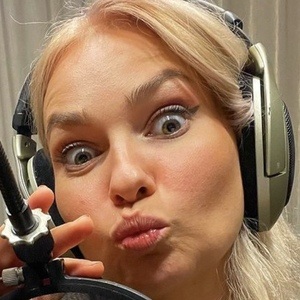 Lena niko_len at age 29