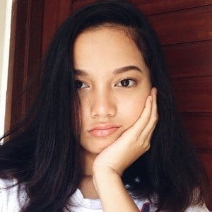 Kasih Iris Leona - Age, Family, Bio | Famous Birthdays