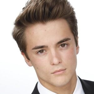 Leonardo Cecchi Headshot 2 of 7