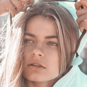 Leonor Borges Headshot 7 of 8