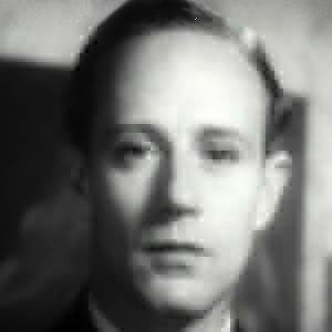 Leslie Howard Headshot 2 of 5