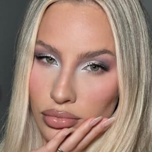 Letizia Marcondes Headshot 7 of 7