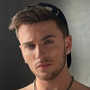 Liam Shepherd Headshot 10 of 10