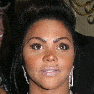 Lil Kim - Bio, Family, Trivia | Famous Birthdays