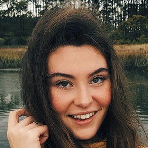 Lilah Delbos at age 16