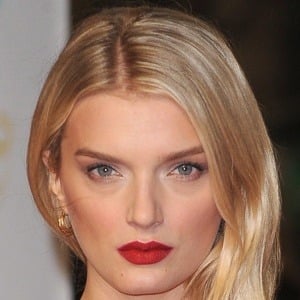 Lily Donaldson Headshot 7 of 10