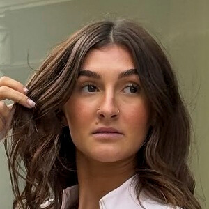 Lily Ewen Headshot 3 of 3