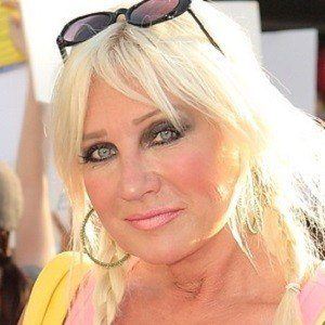 Linda Hogan - Bio, Family, Trivia | Famous Birthdays