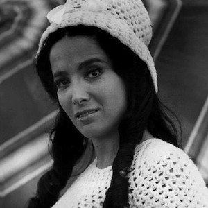 Linda Cristal Headshot 3 of 5