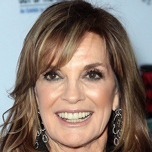 Linda Gray - Bio, Family, Trivia | Famous Birthdays