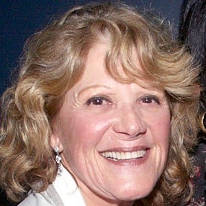 Linda Lavin Headshot 5 of 5