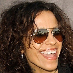 Linda Perry Headshot 6 of 10